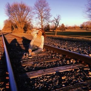 Meet your Posher, Elizabeth